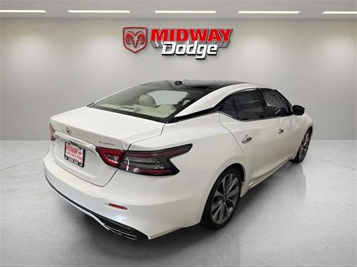 2021 Nissan Maxima 3.5 Platinum