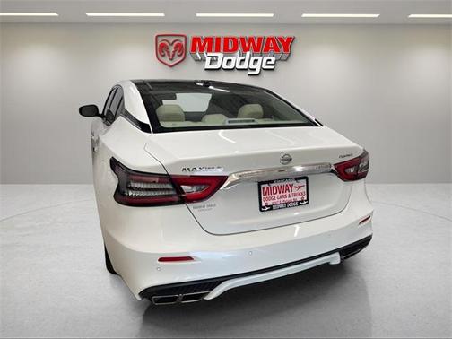 2021 Nissan Maxima 3.5 Platinum