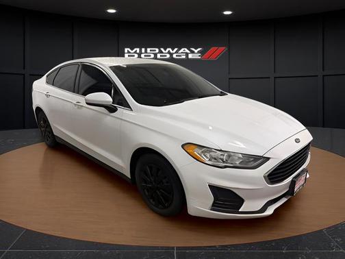 Oxford White 2020 Ford Fusion S