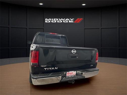 2015 Nissan Titan SV