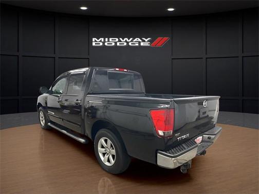 2015 Nissan Titan SV