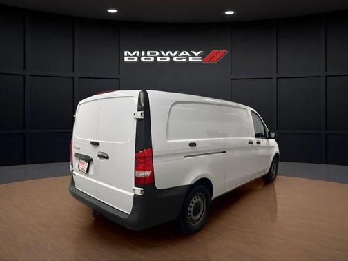 2023 Mercedes-Benz Metris Base