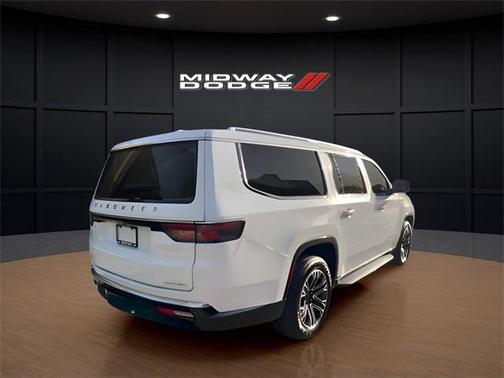 2023 Jeep Wagoneer L Series II 4x4