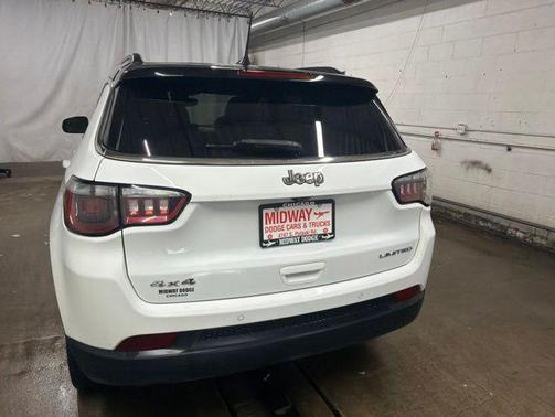 Bright White Clearcoat 2024 Jeep Compass Limited