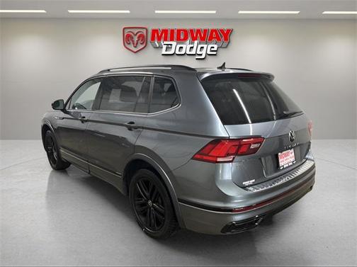 2022 Volkswagen Tiguan 2.0T SE R-Line Black 4MOTION