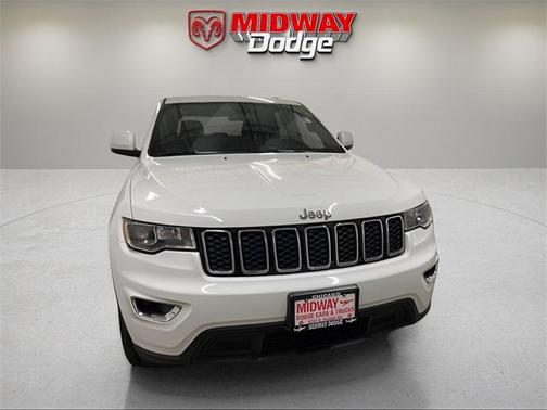2019 Jeep Grand Cherokee Laredo