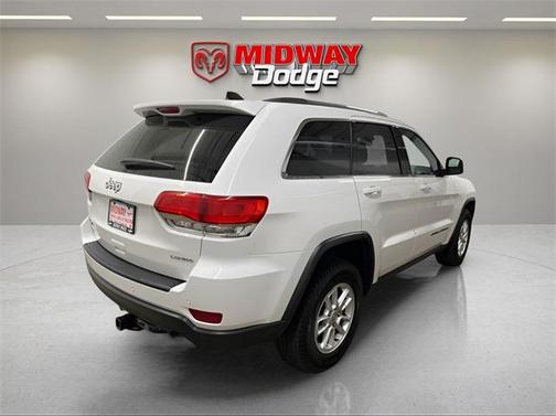 2019 Jeep Grand Cherokee Laredo