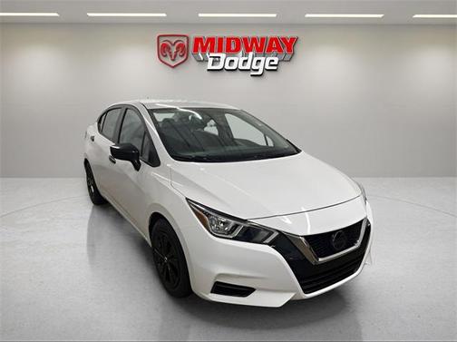 2020 Nissan Versa 1.6 S