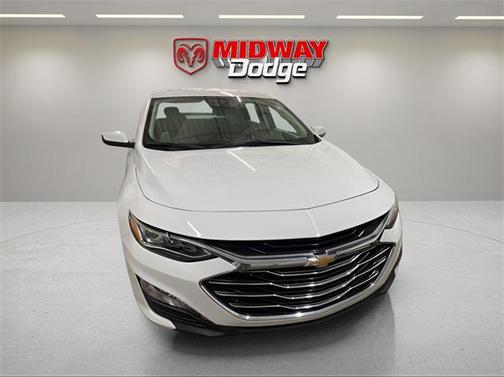 2024 Chevrolet Malibu FWD 2LT