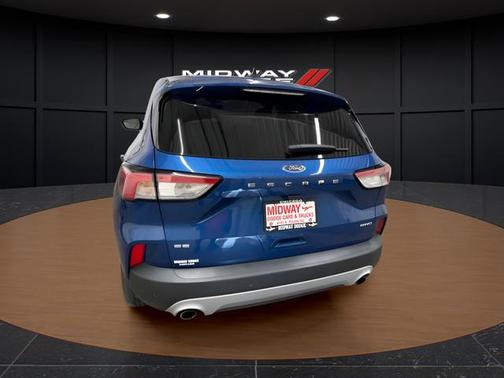 Blue Metallic 2022 Ford Escape SE