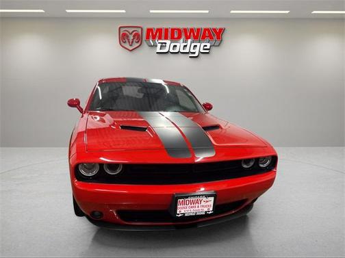 2021 Dodge Challenger SXT