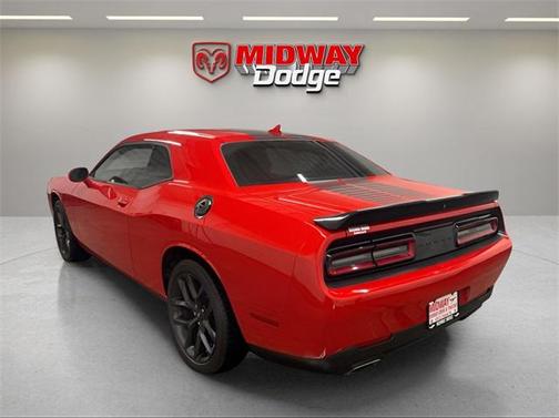 2021 Dodge Challenger SXT
