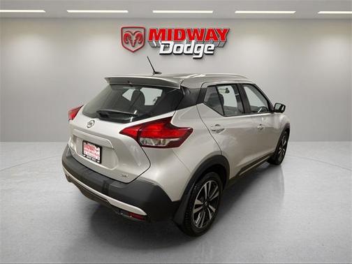 2018 Nissan Kicks SR