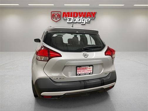 2018 Nissan Kicks SR
