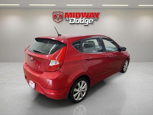 2014 Hyundai Accent SE