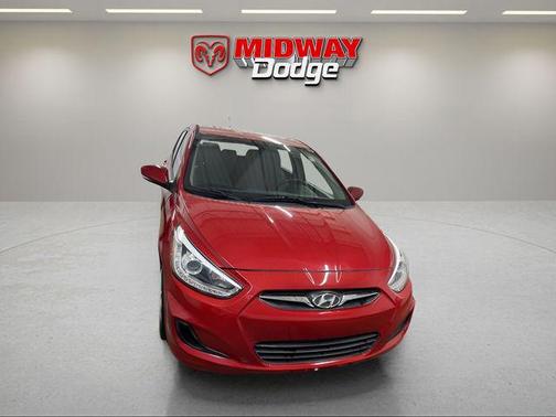 2014 Hyundai Accent SE