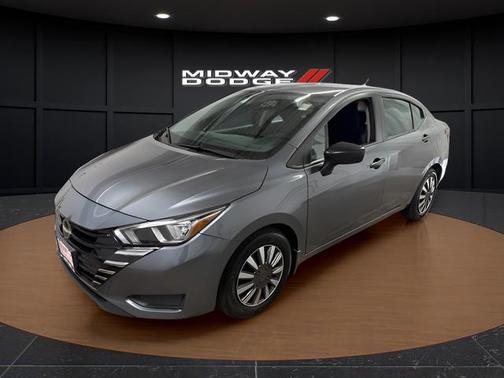 2024 Nissan Versa 1.6 S