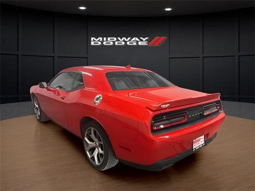 2016 Dodge Challenger SXT