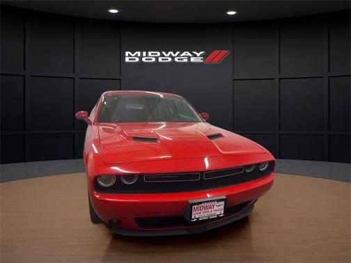 2016 Dodge Challenger SXT