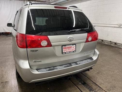 2006 Toyota Sienna XLE