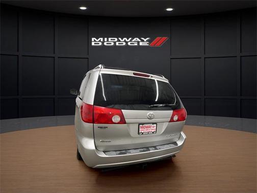 2006 Toyota Sienna XLE