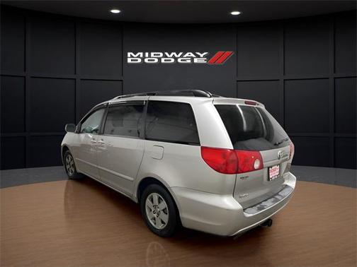 2006 Toyota Sienna XLE