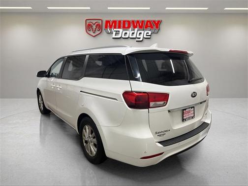 2016 Kia Sedona LX