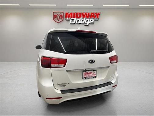 2016 Kia Sedona LX
