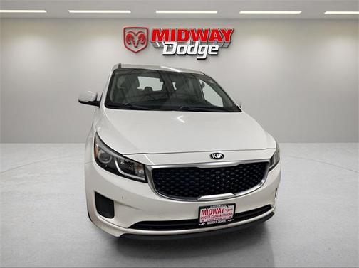 2016 Kia Sedona LX