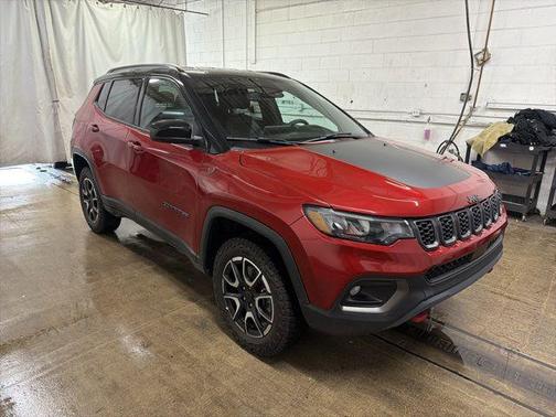 Red Hot Pearlcoat 2025 Jeep Compass Trailhawk