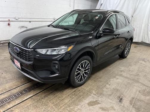 2024 Ford Escape PHEV SE