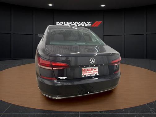 Deep Black Pearl 2021 Volkswagen Passat 2.0T S