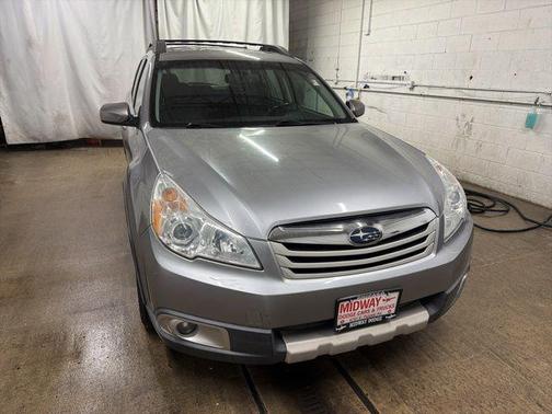 2010 Subaru Outback 2.5 i Limited
