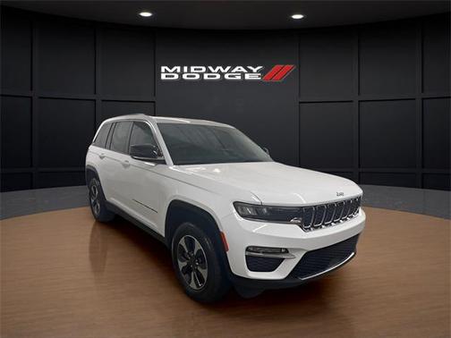 2022 Jeep Grand Cherokee 4xe Base