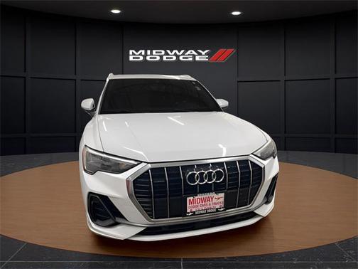 2020 Audi Q3 45 S line Premium