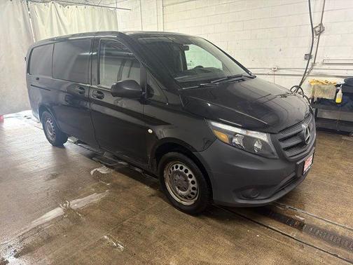 Obsidian Black Metallic 2016 Mercedes-Benz Metris Base