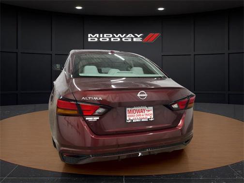 2025 Nissan Altima 2.5 SV