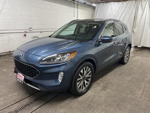2020 Ford Escape Titanium