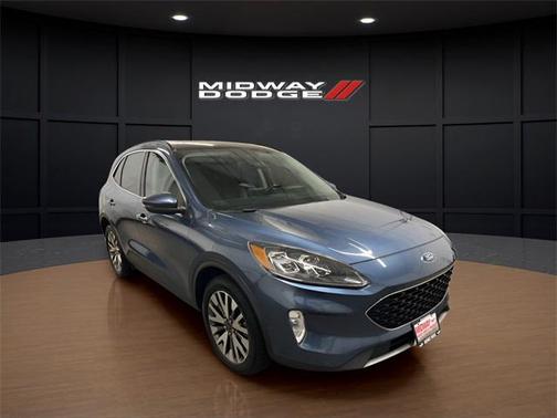2020 Ford Escape Titanium