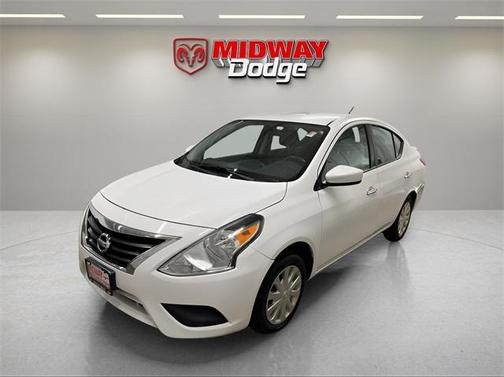 2019 Nissan Versa 1.6 SV