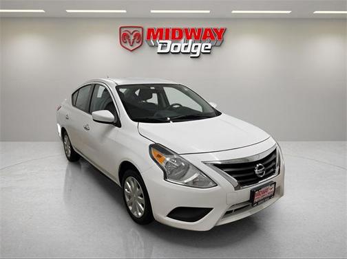 2019 Nissan Versa 1.6 SV