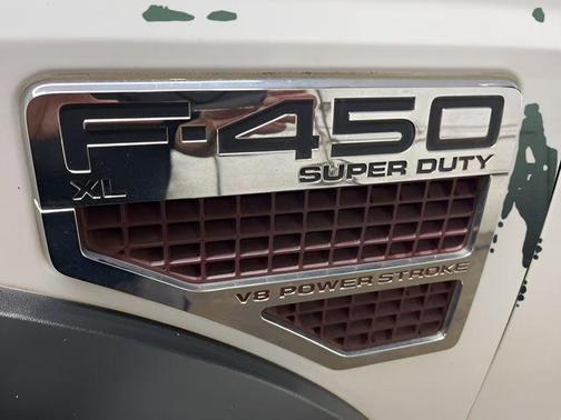 2008 Ford F-450 XLT/Lariat