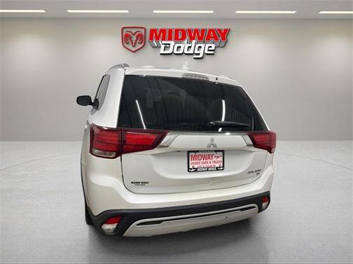 2019 Mitsubishi Outlander SE