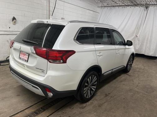 2019 Mitsubishi Outlander SE