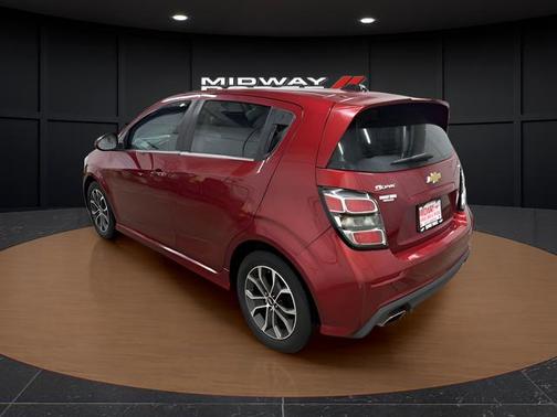 2017 Chevrolet Sonic LT
