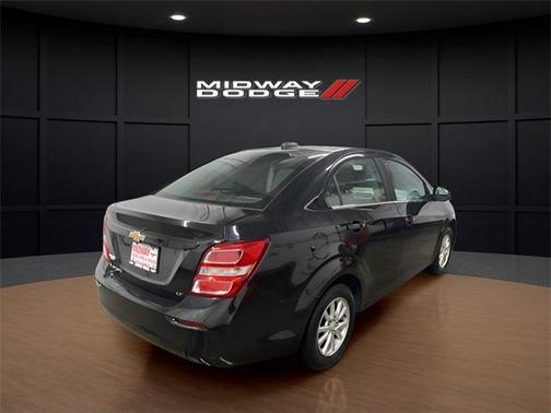 2017 Chevrolet Sonic LT