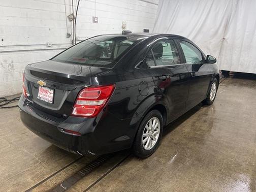 2017 Chevrolet Sonic LT