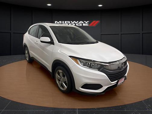 Platinum White Pearl 2022 Honda HR-V LX