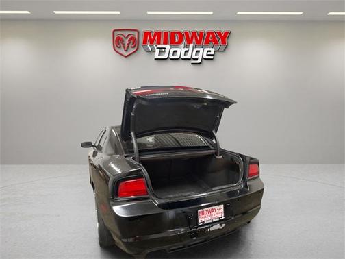 2013 Dodge Charger SE