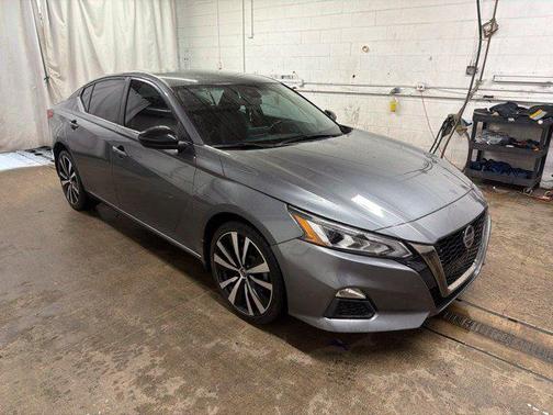 Gun Metallic 2021 Nissan Altima SR Intelligent AWD